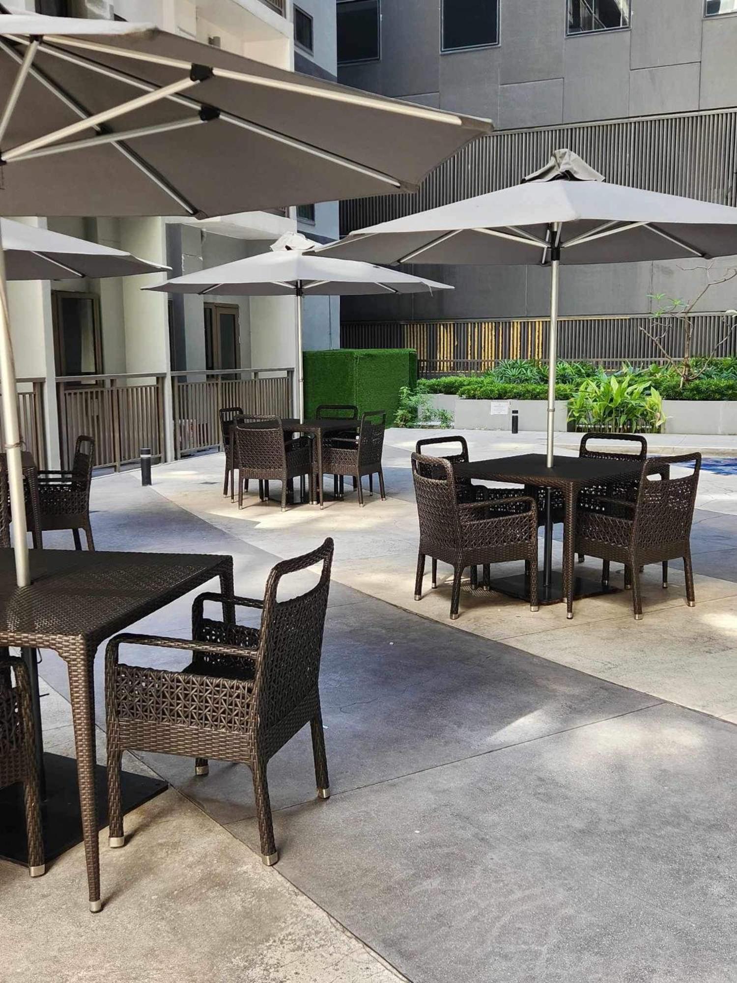 Cozypura Staycation Near Moa, Airport , With Free Fast Wifi, Netflix And Pay Parking 파사이 외부 사진